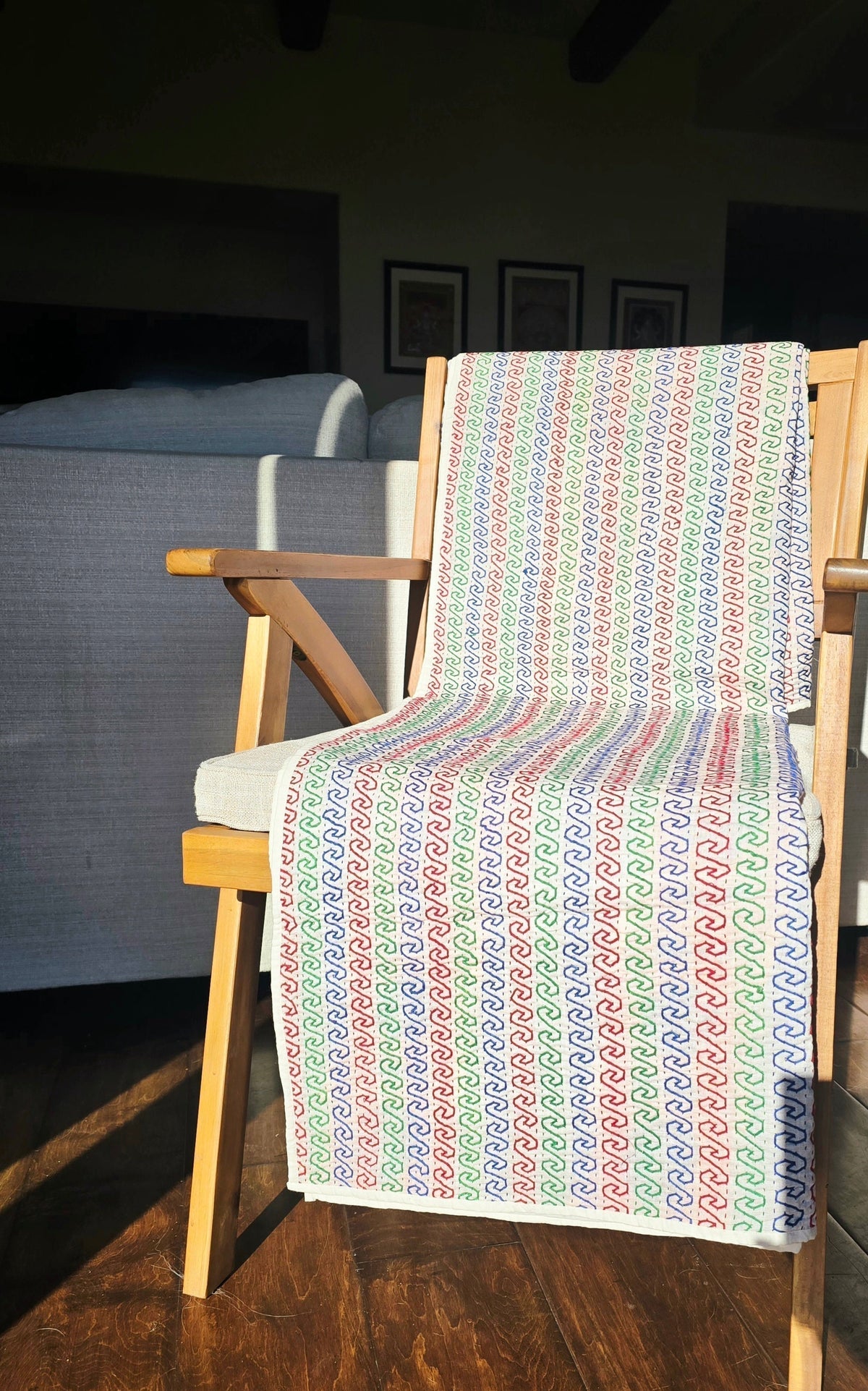 How to Style a Kantha Quilt in Modern Homes: 8 Beautiful Ways - Ohana Earth