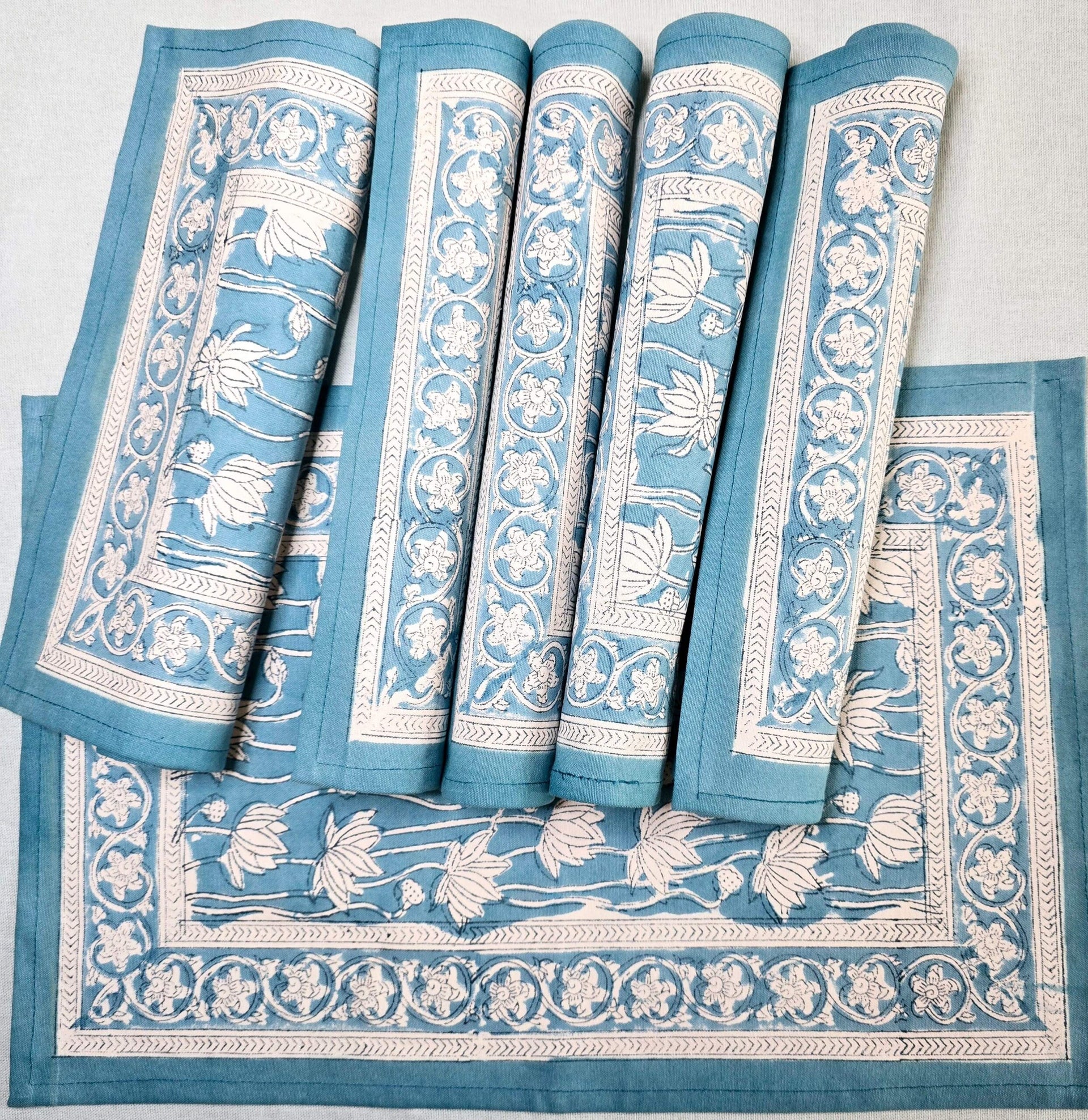 Blue Floral Placemat Set - Ohana Earth