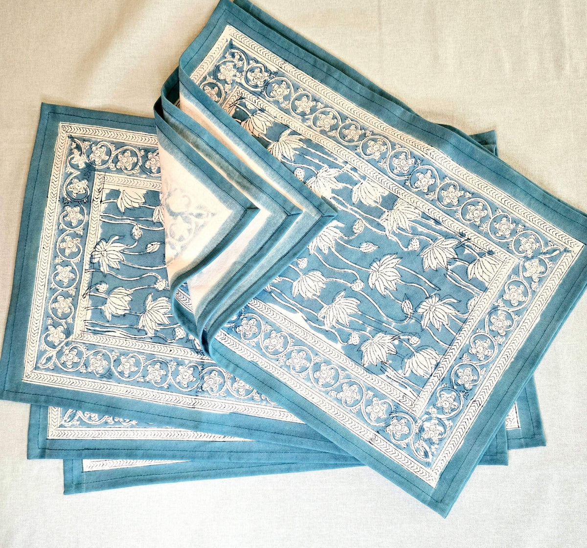 Blue Floral Placemat Set - Ohana Earth