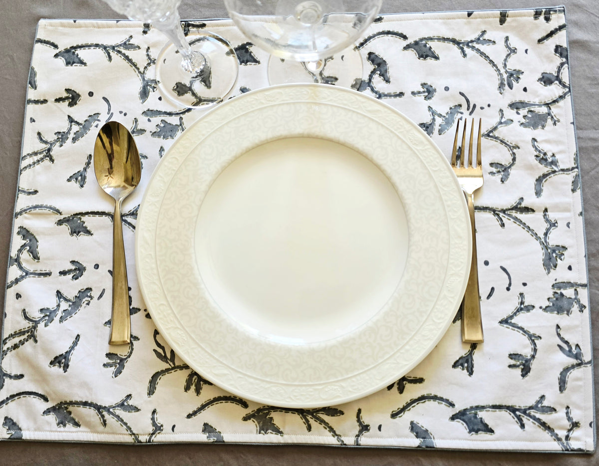 White Organic Cotton Kantha Placemat Set6 - Ohana Earth
