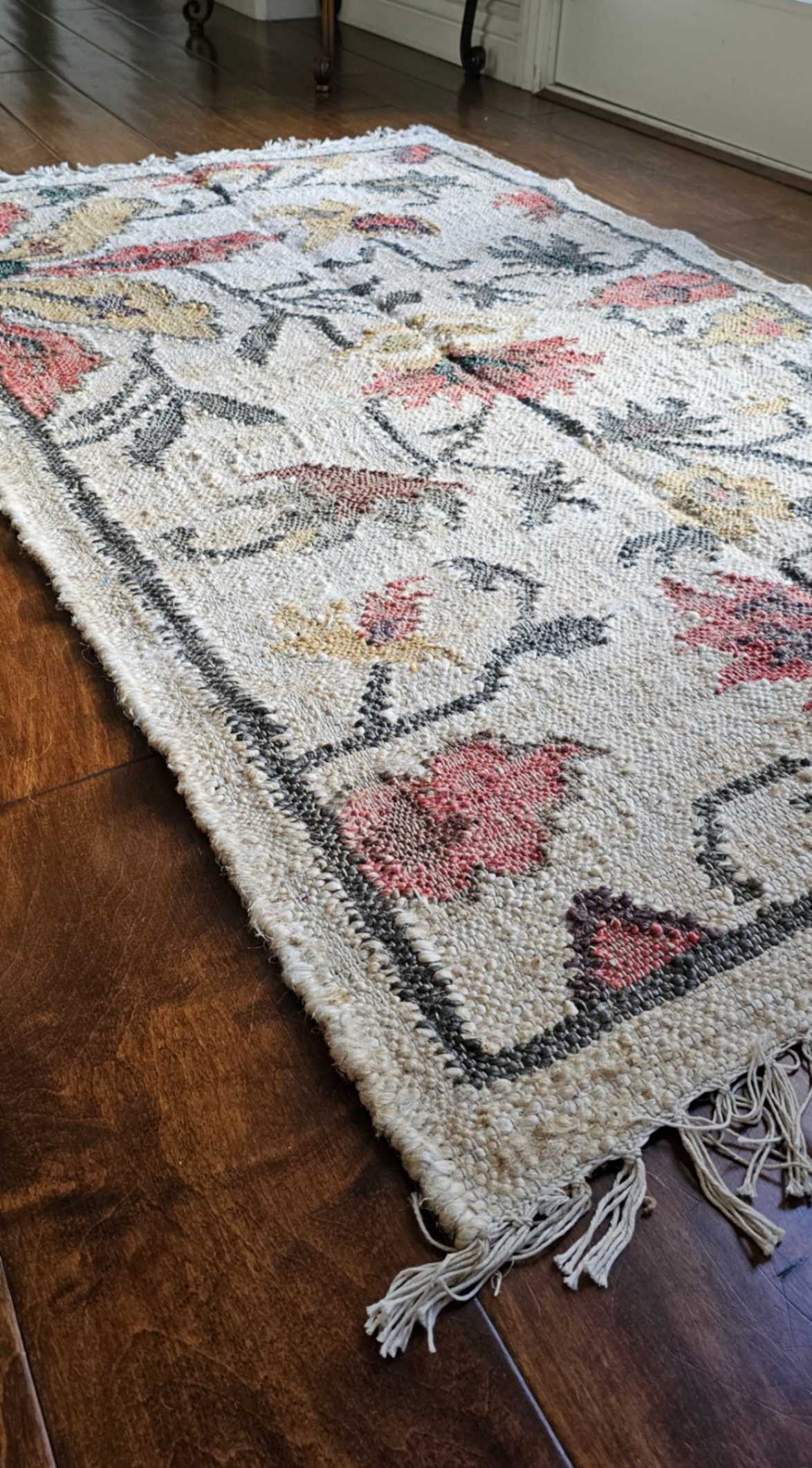 Floral Rug - Ohana Earth