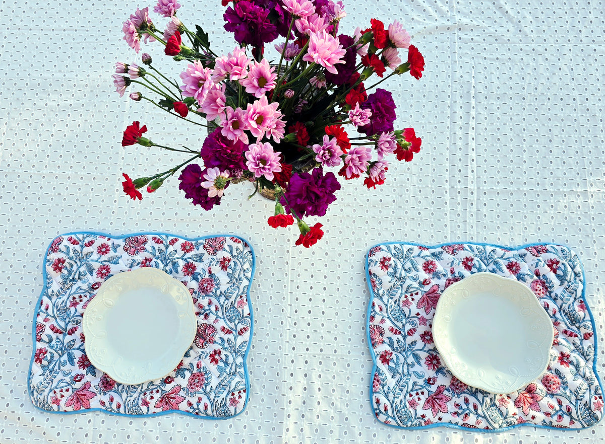 White Floral Cotton Handmade Quilted Placemat with Scalloped Sides - Ohana Earth