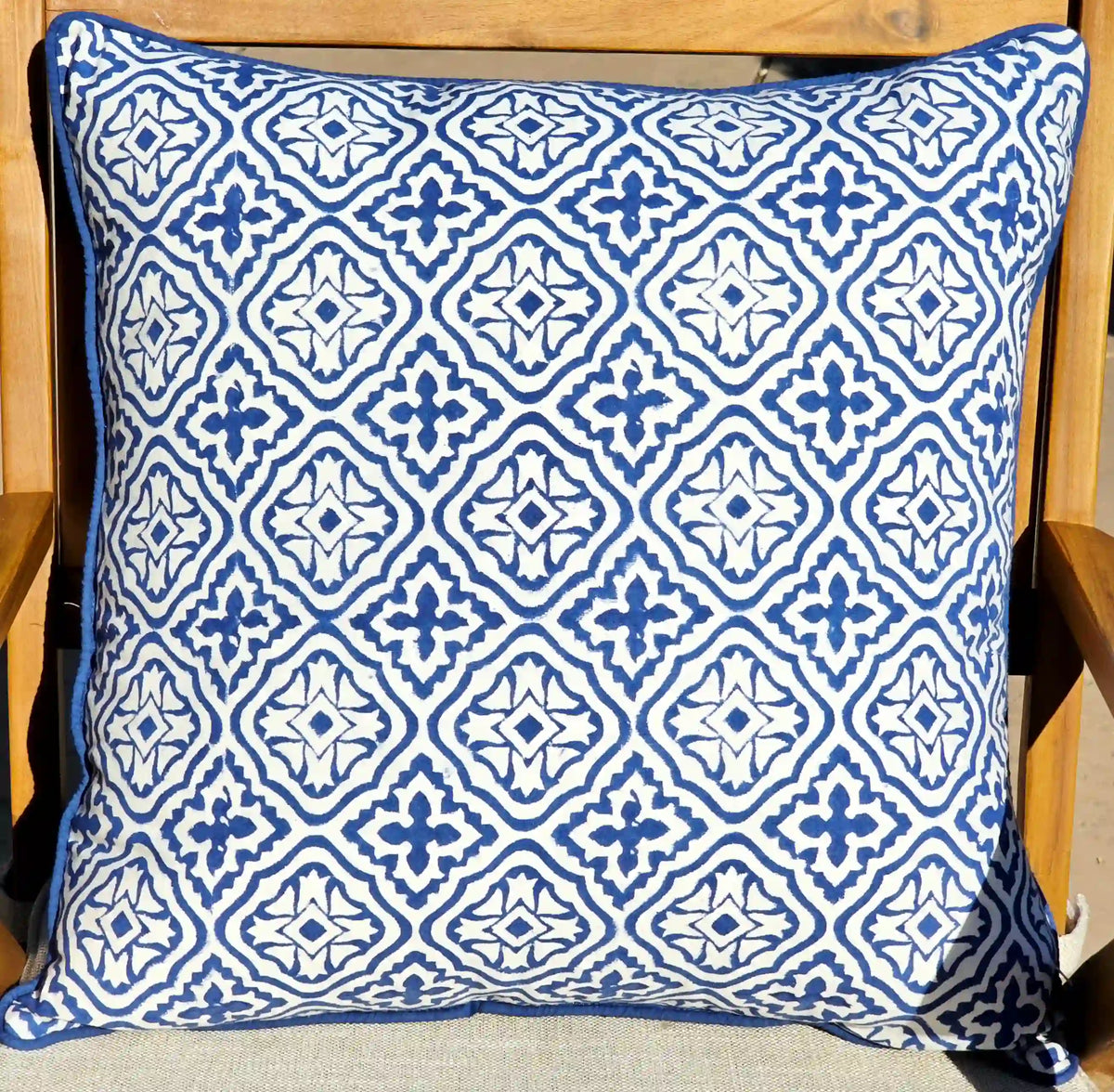 White Blue Cotton Cushion Cover - Ohana Earth